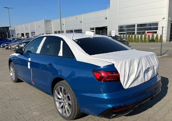 Audi A4 cena 216000 przebieg: 15, rok produkcji 2024 z Gdańsk małe 172